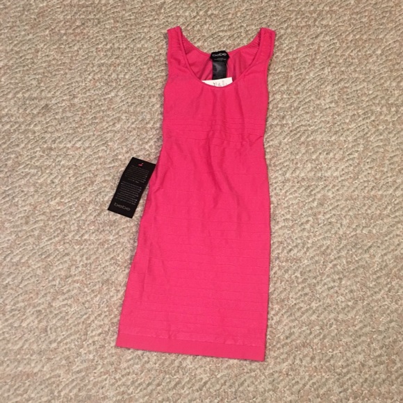 SOLD Bebe Hot pink magenta back cut out shine dres - Picture 3 of 7